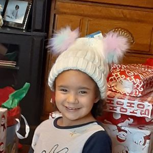 Meet your Posher, Robin